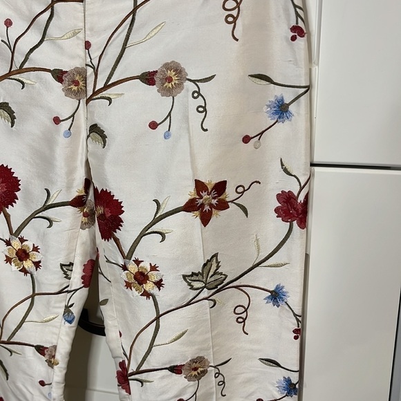 THIEN. Embroidered pants. Shimmery. Zip closure. Loose leg. 26” waist. - Picture 2 of 4